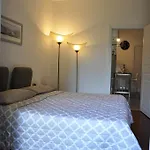Apartment 900